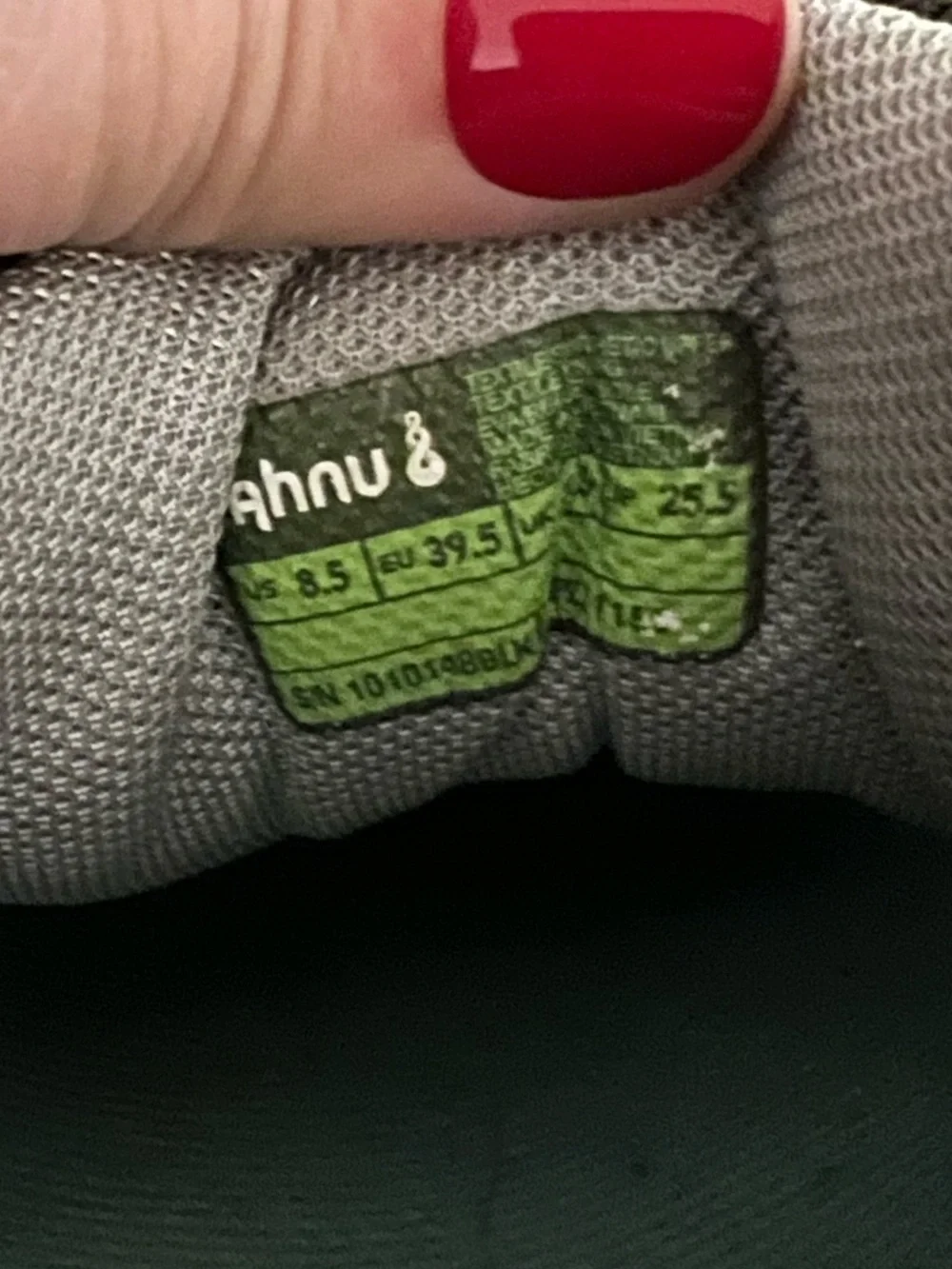 Ahnu Brooks Black Mesh Sneakers with Gray & Lime Highlights size 8.5